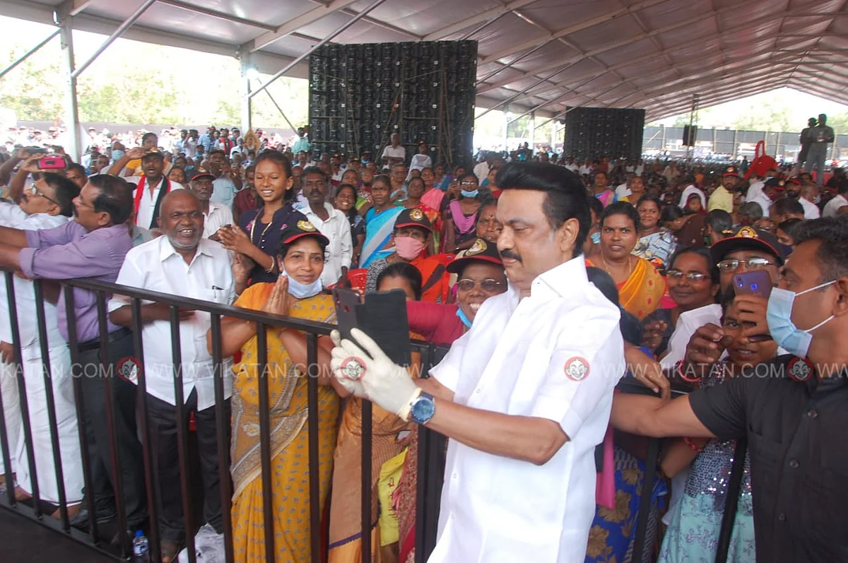 ஸ்டாலின்