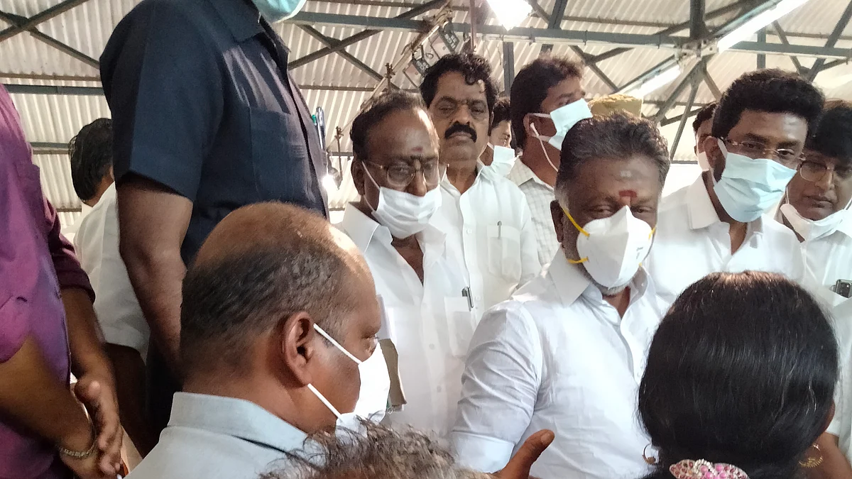 பன்னீர்செல்வம்