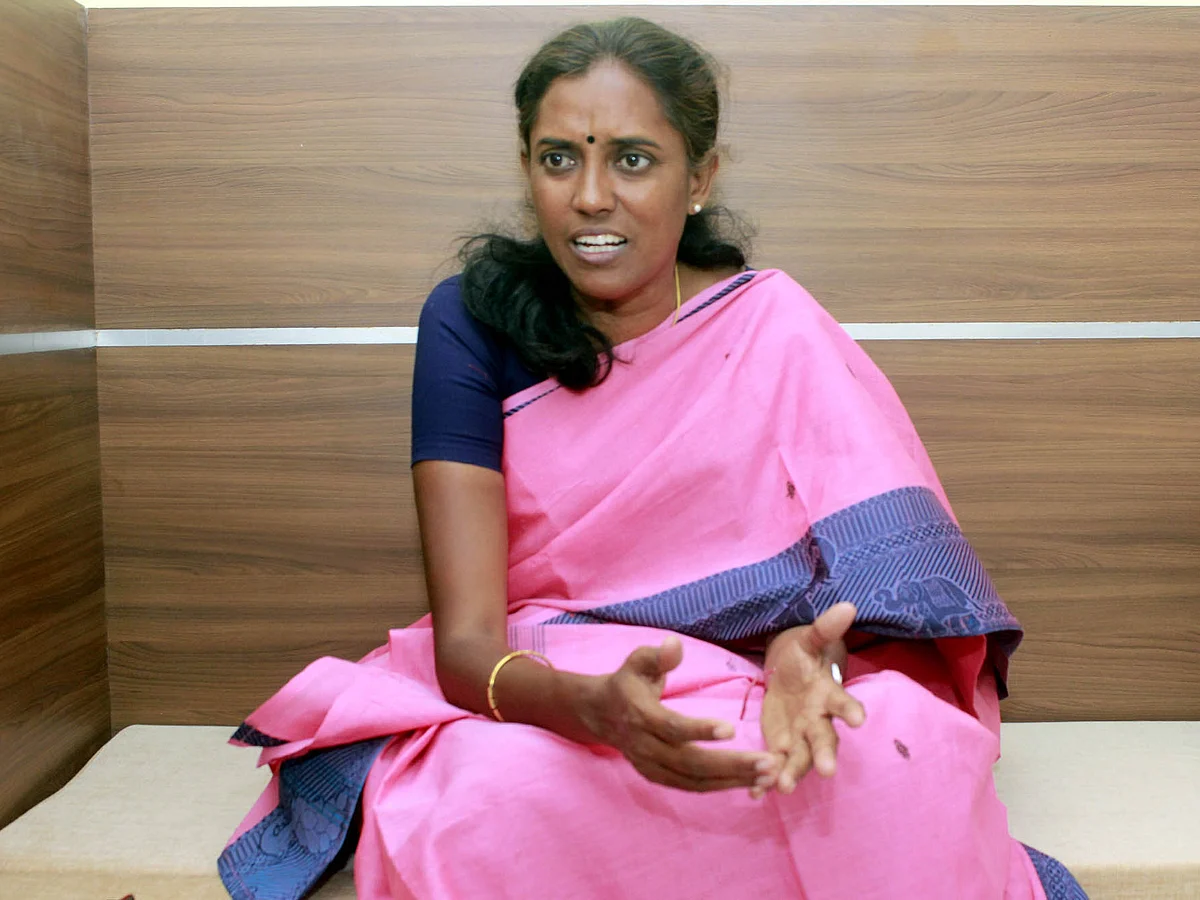 நெய்வேலி நிலக்கரி நிறுவன வேலைவாய்ப்பில் தமிழக இளைஞர்கள் புறக்கணிப்பு! - கொதிக்கும் ஜோதிமணி