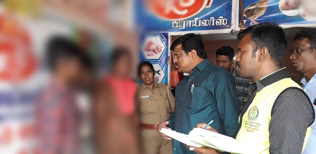 கடைகளில் ஆய்வு செய்த குழந்தைகள் நலக் குழுவினர்