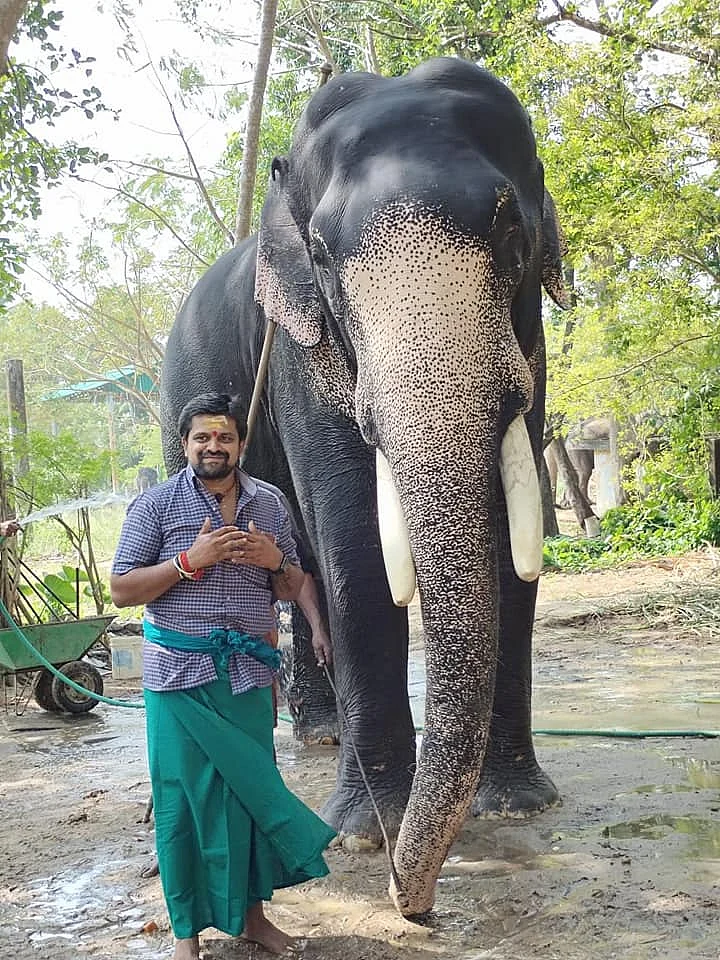 பூங்குன்றன்