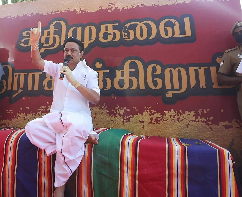 மிஸ்டர் கழுகு: சபரீசனுக்கு தடா... ராகுல் கறார்!