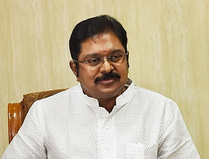 தினகரன்