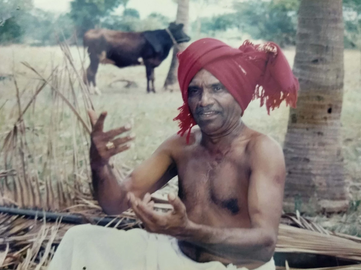 "`கர்ணன்' பாட்டு... அப்பாவுக்கு மரியாதை செஞ்சதுல செம சந்தோஷம்!" - தேக்கம்பட்டி சுந்தர்ராஜன் மகன்!