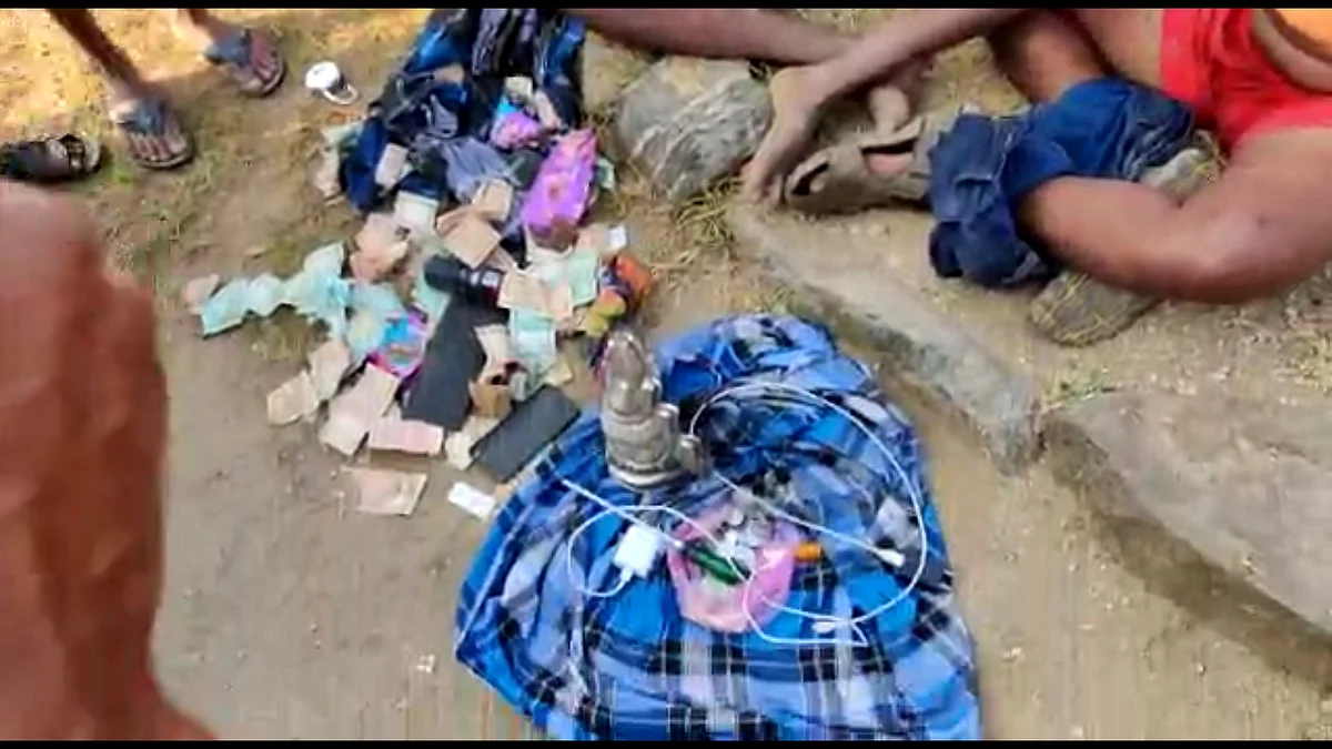 கொள்ளையடித்த பணம், அம்மன் நகை