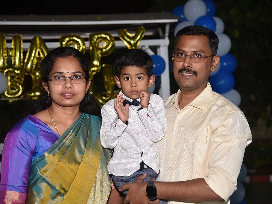 `நான் ஐ.ஏ.எஸ் ஆக கணவர்தான் காரணம்!' - வான்மதி - சந்திர மோகன் தம்பதியின் சுவாரஸ்ய காதல்