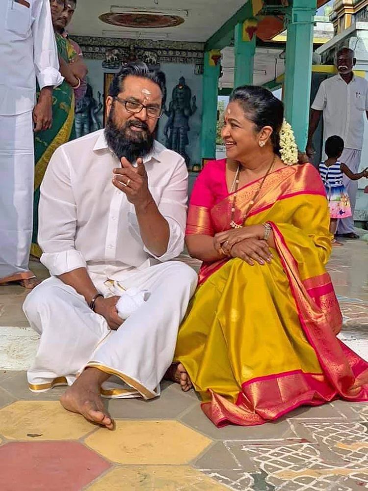 மிஸ்டர் கழுகு: சந்தேக வளையத்தில் வேலுமணி... எடப்பாடியின் கோபப் பின்னணி!