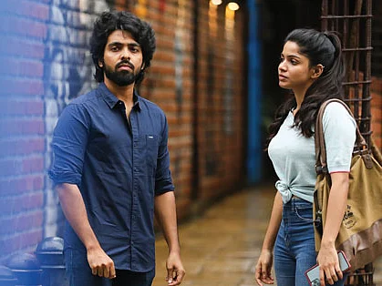 “காதல் படமும் இல்லை, ஜி.வி.பி ஹீரோவும் இல்லை!”