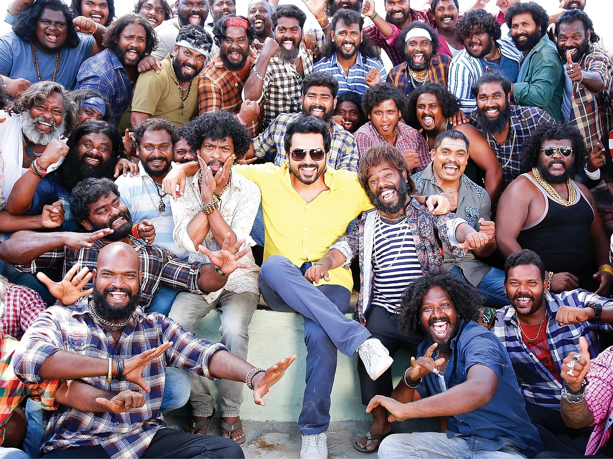 “கார்த்தி நூறு ரவுடிகளின் சுல்தான்!”