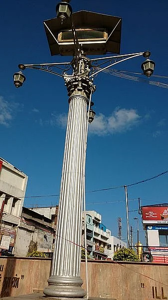 விளக்குத் தூண்