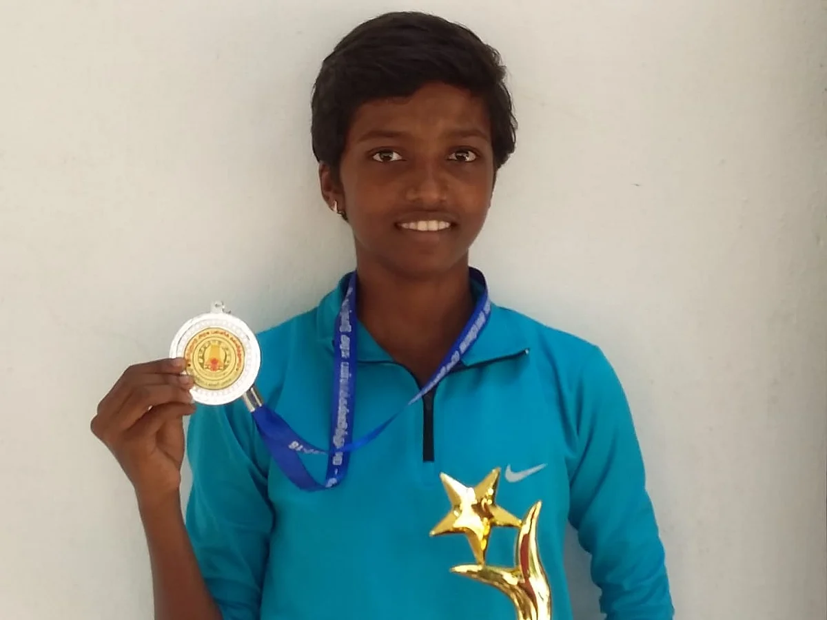 லிஃபோனா றோசிலின் ஜின்