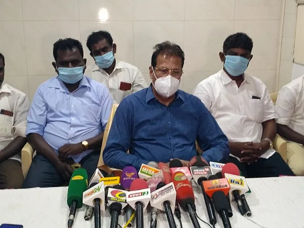 செய்தியாளர் சந்திப்பு