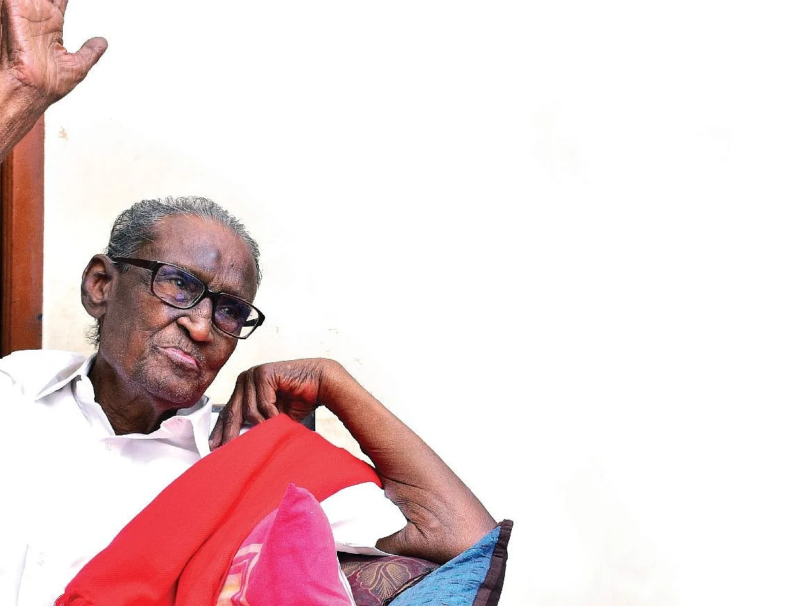 "விகடனுக்குப் பேசி நாளாச்சு..." - பேட்டிக்குத் தயாரான தா.பாண்டியனின் கடைசி உரையாடல்!