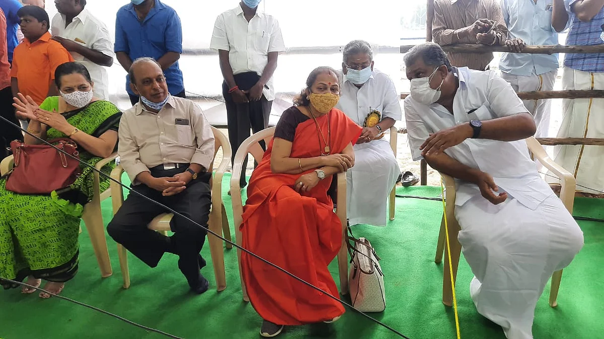 நிதின் கட்கரி மனைவி காஞ்சனா கட்கரி