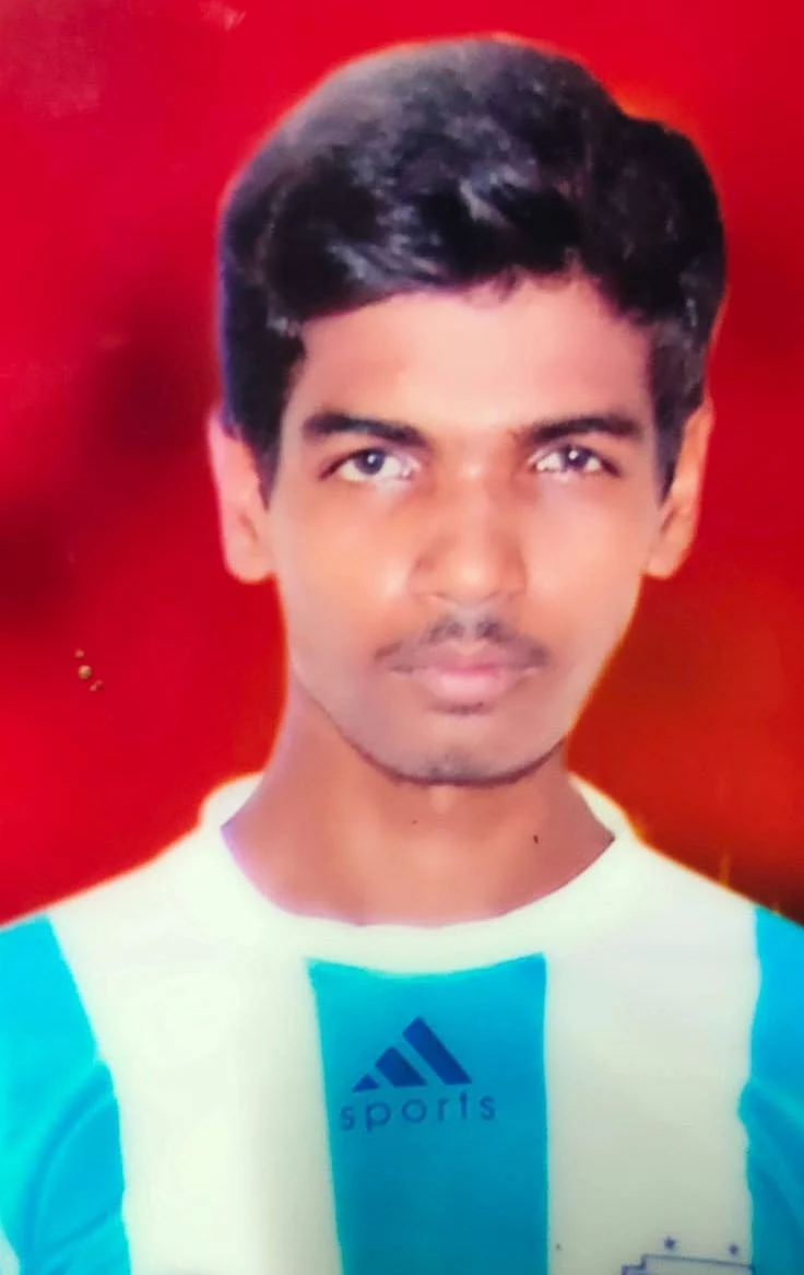 கொலை செய்யப்பட்ட வினோத்