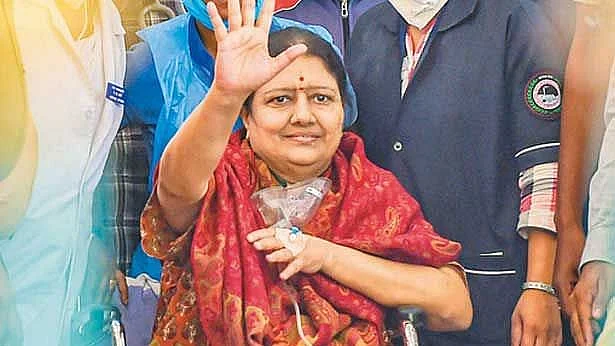 சசிகலா
