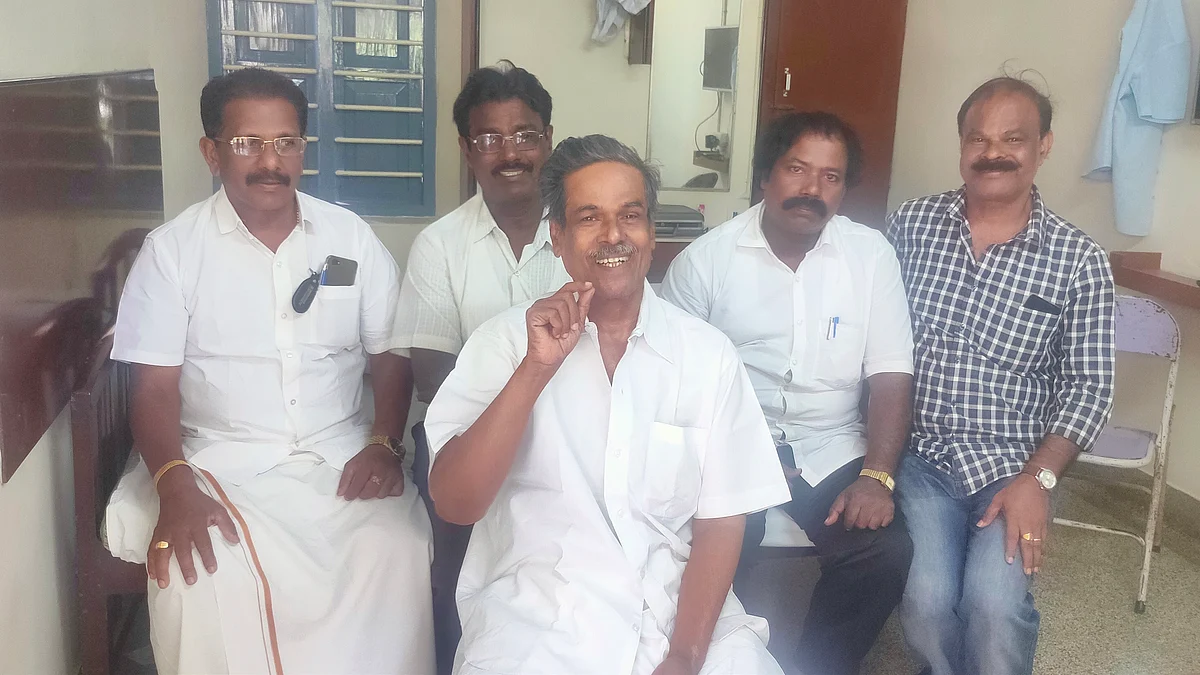 காங்கிரஸ் இலக்கிய அணி தலைவர் நாஞ்சில் ராஜேந்திரன்