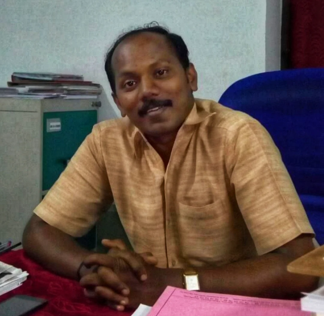 வழக்கறிஞர் பிரகாஷ்
