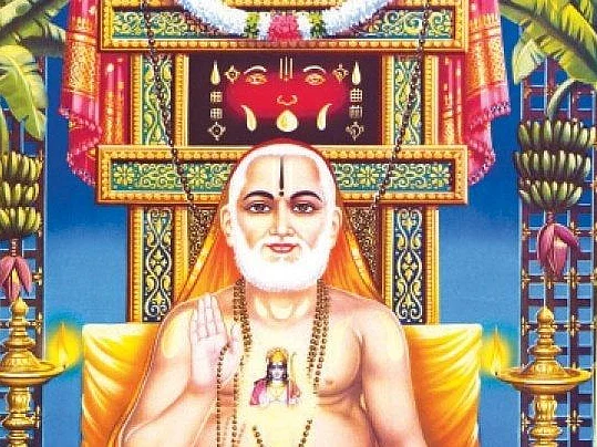 மந்திராலயமான மாஞ்சாலா கிராமம்... ஸ்ரீ ராகவேந்திர சுவாமிகளின் பிருந்தாவன மண்ணின் மகிமைகள்!