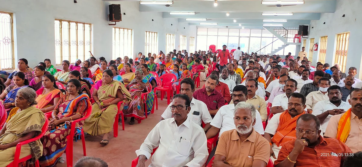 நிர்வாகிகள் கூட்டத்தில் கலந்துகொண்டவர்கள்