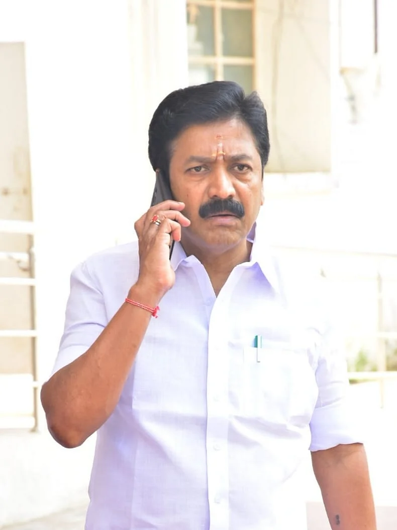 சி.வி.சண்முகம்