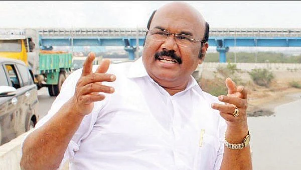 ஜெயக்குமார்