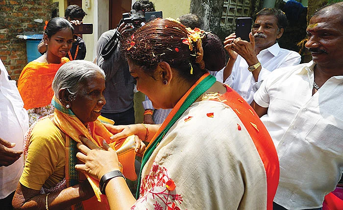 குஷ்பு