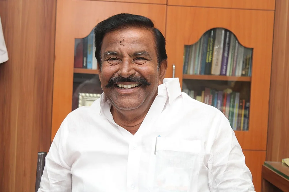 விஐபி தொகுதி: திருச்சி மேற்கு... மூன்றாவது முறையாக முந்துவாரா நேரு?