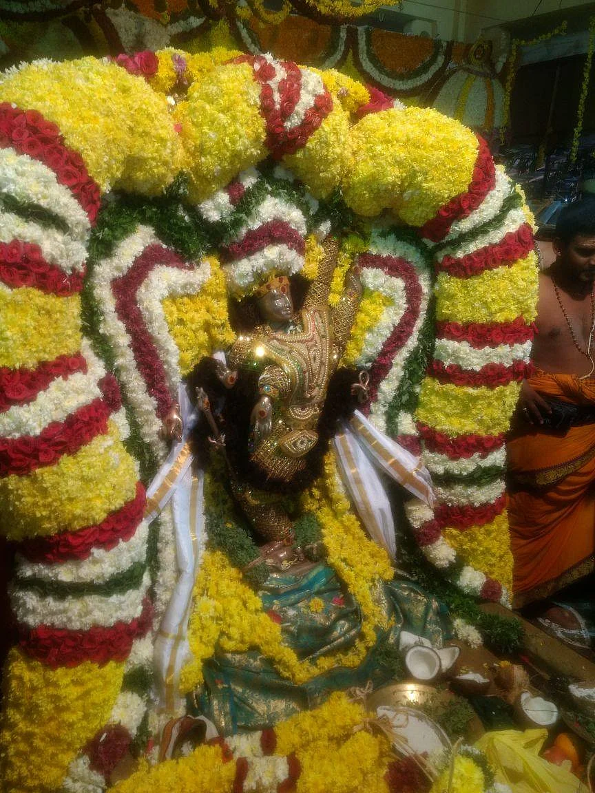திருவாலங்காடு ஈசன்