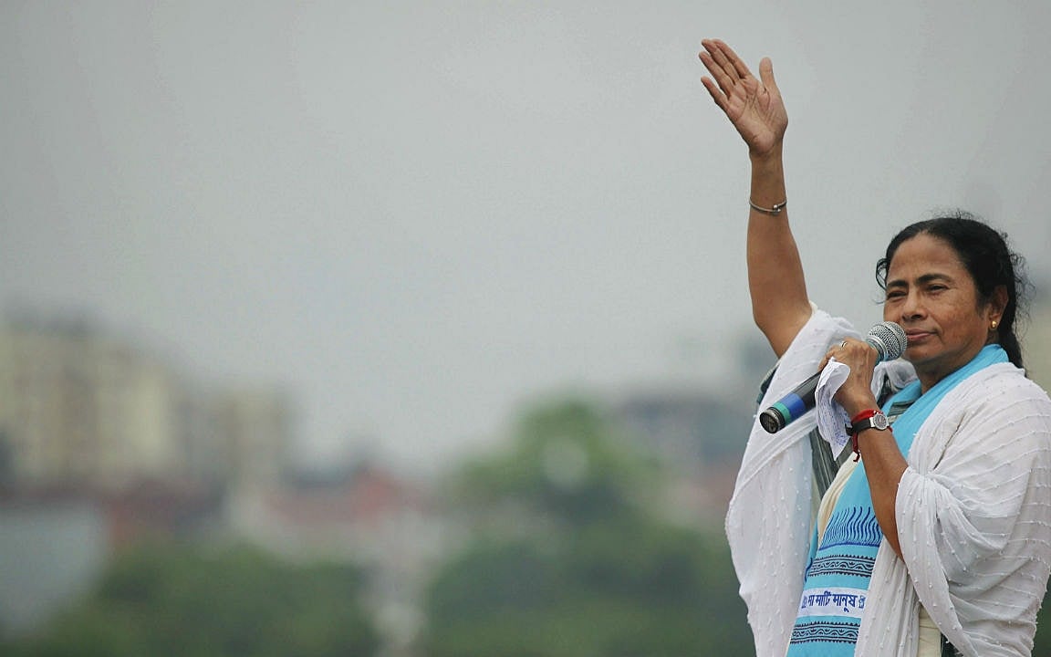 தீ…தி - 2: Mood swing அரசியல்வாதி என ஏன் விமர்சிக்கப்பட்டார் மம்தா பானர்ஜி?!