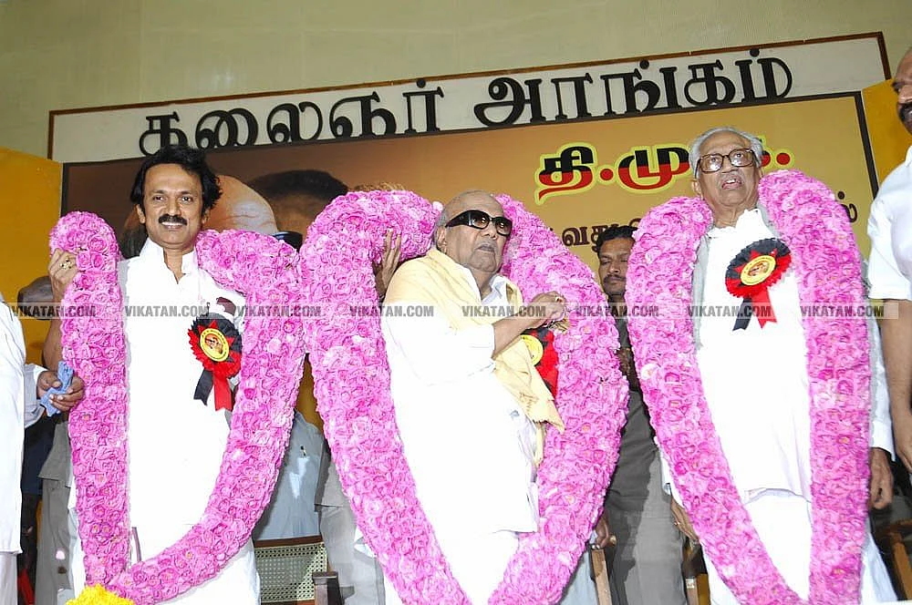 மு.க.ஸ்டாலின் கடந்து வந்த பாதை: 14 வயதில் பிரசாரம் முதல் 2021 தேர்தல் வரை!-எப்படிச் செயல்படுகிறார்?