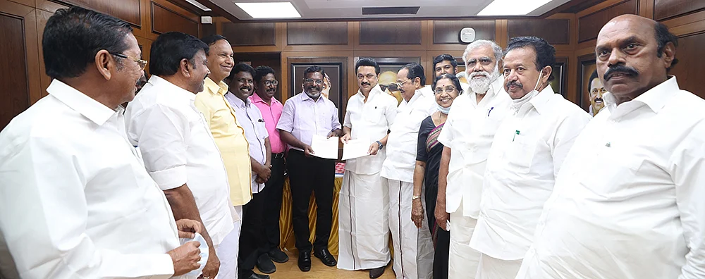 பகையாளியா... பங்காளியா? கதறும் கூட்டணிக் கட்சிகள்