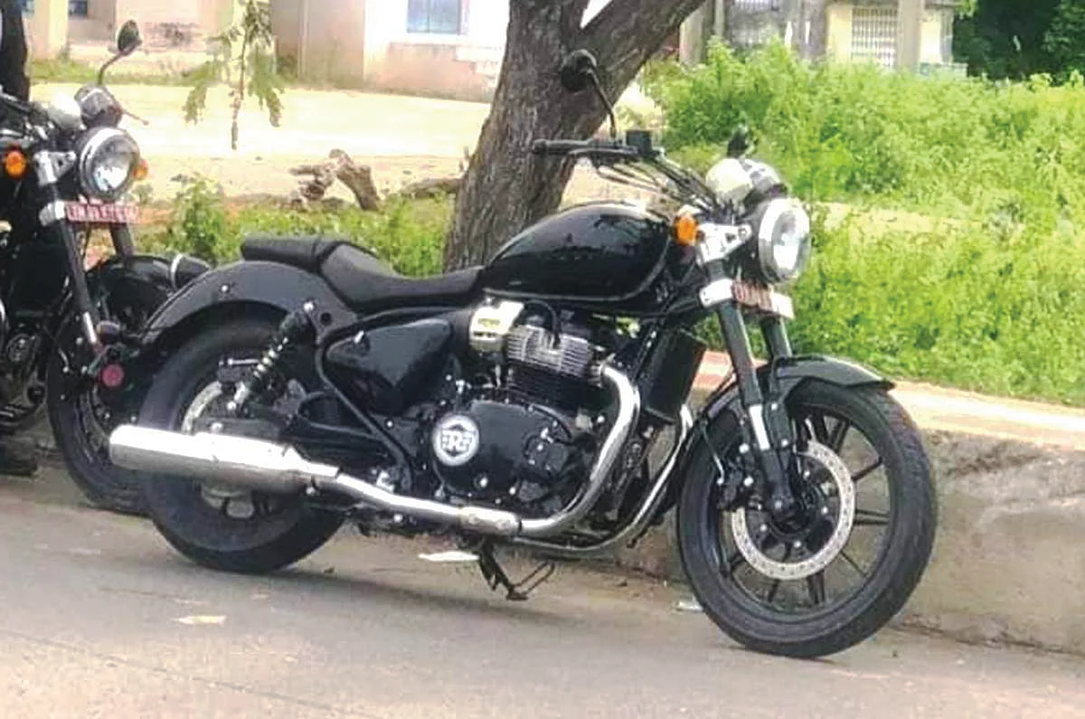 Royal Enfield Cruiser 600