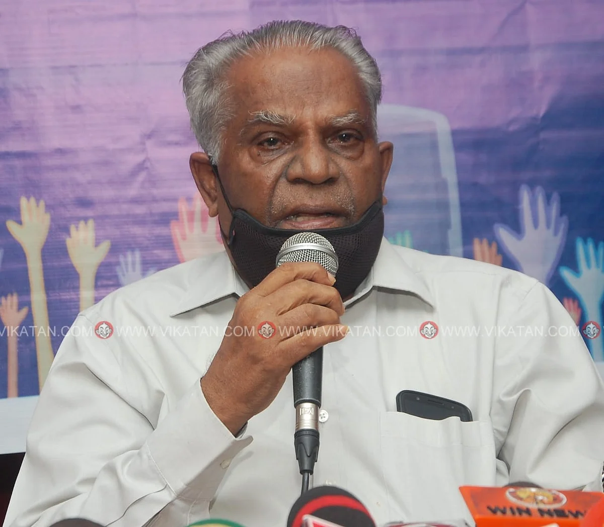 வி.வி.பேட் -ல் பதிவாகும் சீட்டுக்களை எண்ண வேண்டும் என்றார் முன்னாள் ஐ.ஏ.எஸ் அதிகாரி தேவசகாயம்