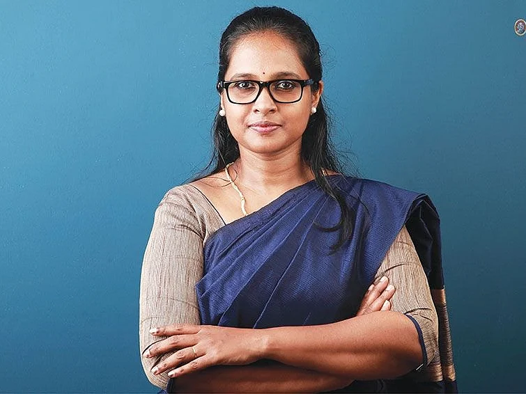 பெண் தொழில்முனைவோர்
எதிர்கொள்ளும் சிக்கல்கள்..! ஓர் அலசல் பார்வை