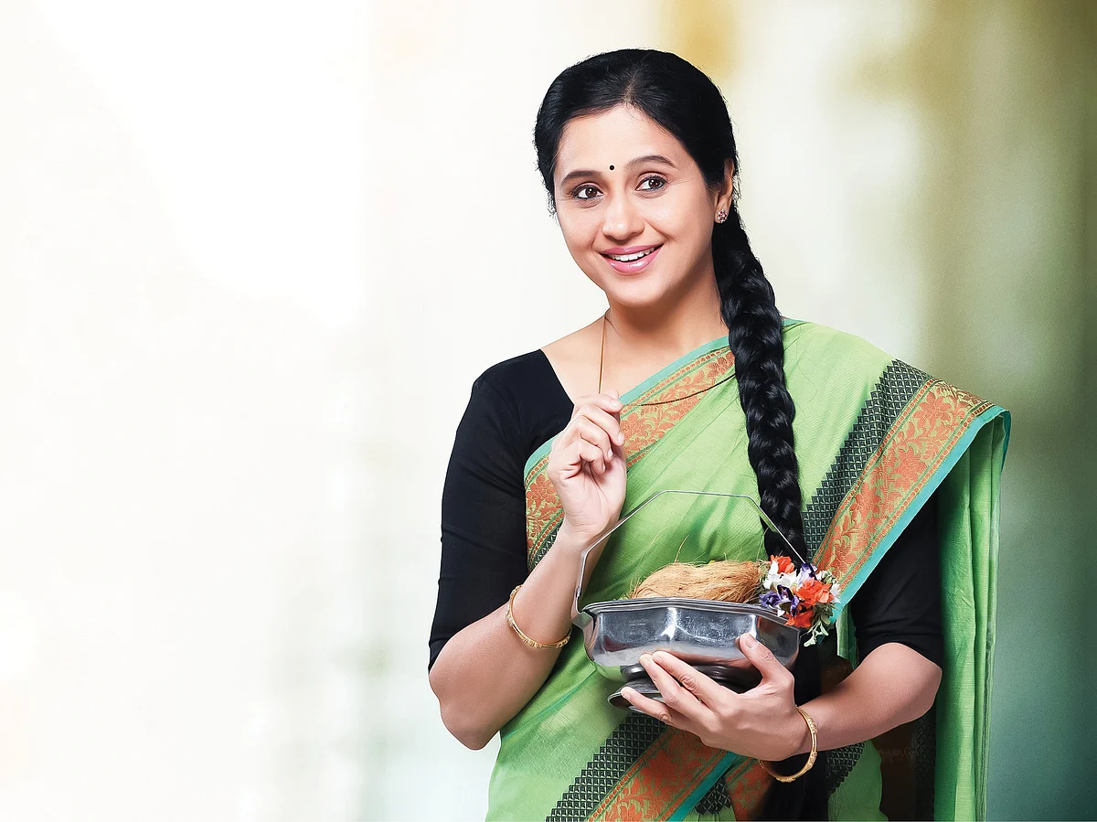 விகடன் TV: பத்து வருடங்களுக்குப் பிறகு அதே ஜோடி!