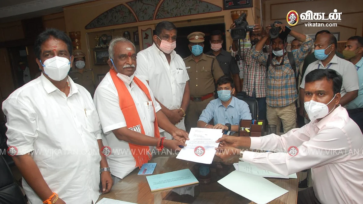 வேட்புமனு தாக்கல் செய்த பொன்.ராதாகிருஷ்ணன்