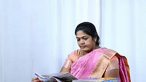 புதுவை பெண் தாதா எழிலரசி