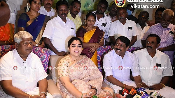 செய்தியாளர்களுக்குப் பேட்டியளித்த குஷ்பு