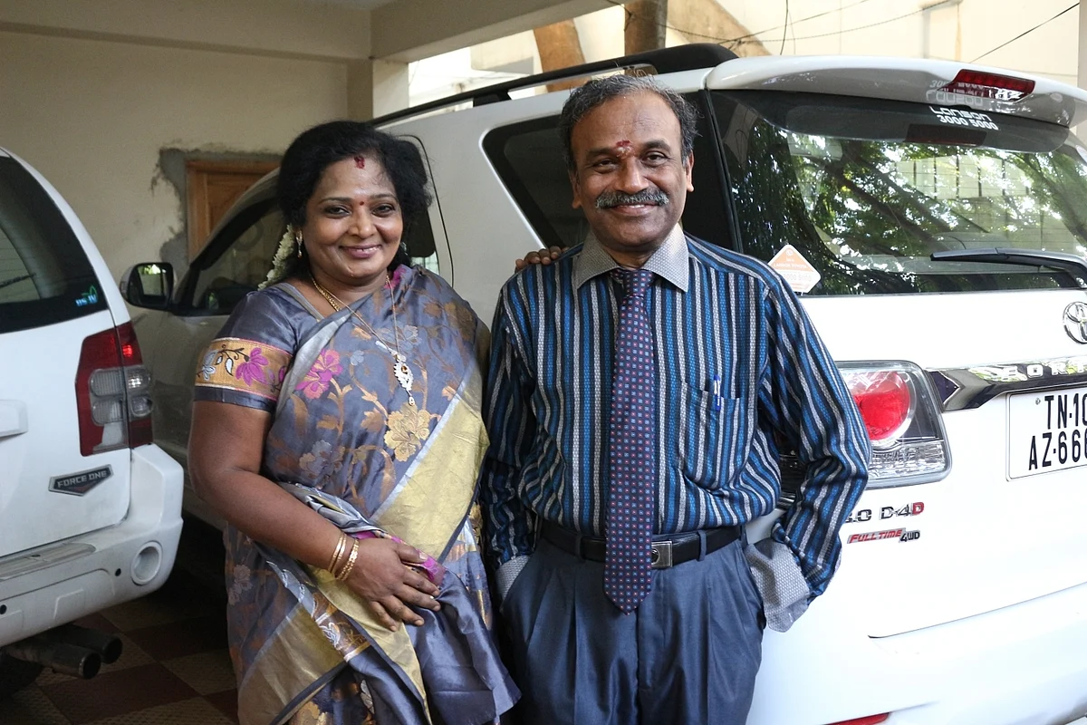 கணவருடன் தமிழிசை