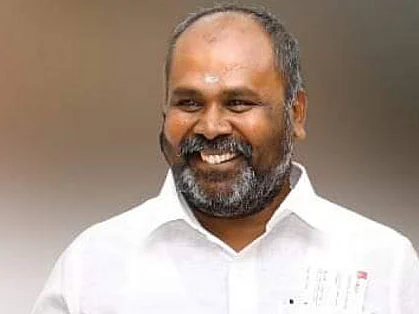 மந்திரி தந்திரி: ஆர்.பி.உதயகுமார்
