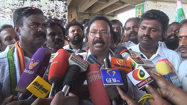 ரூபி மனோகரன்