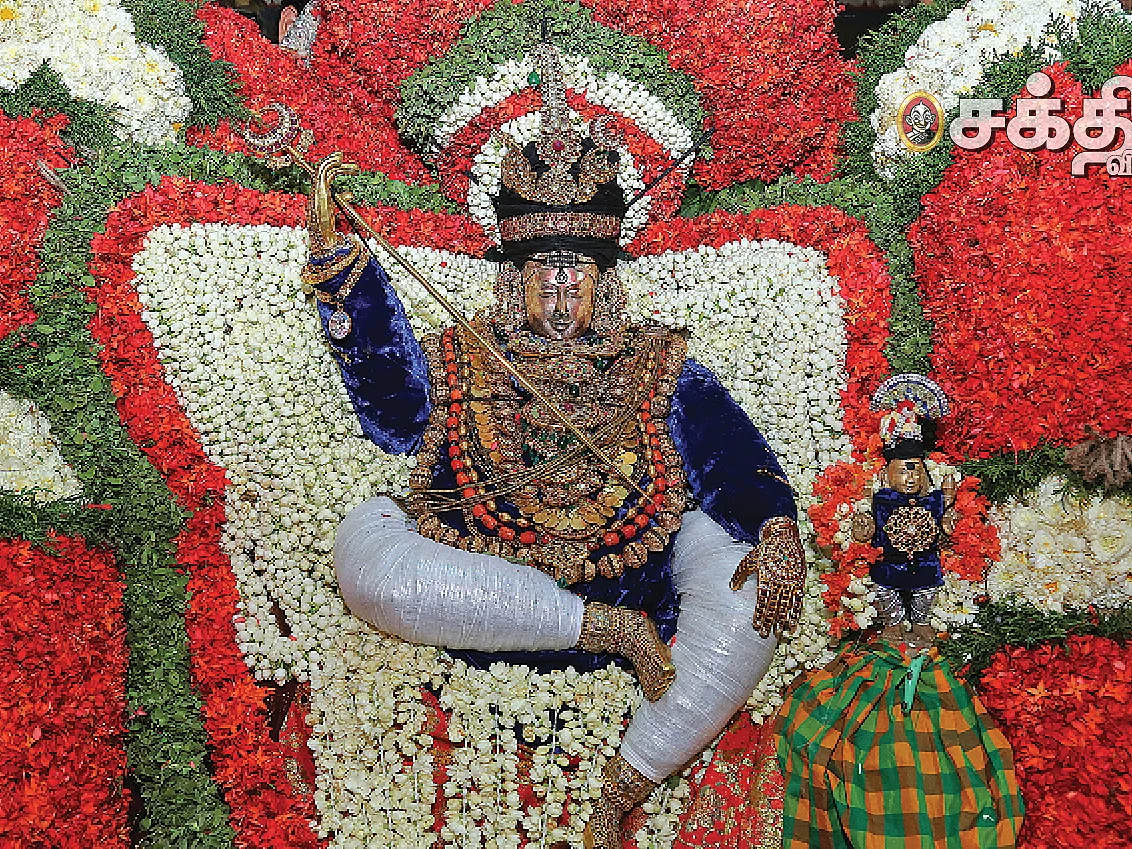பிரம்பால் அடித்த மயிலை பரமன்!