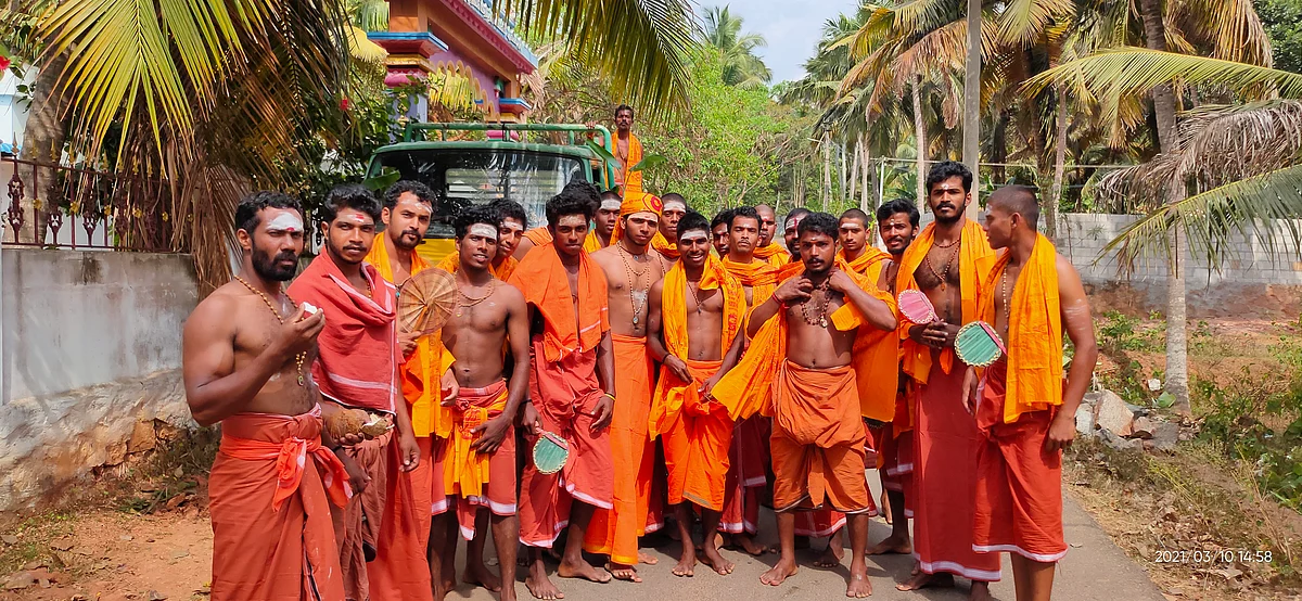 சிவாலய ஓட்டத்துக்கு புறப்படும் பக்தர்கள்