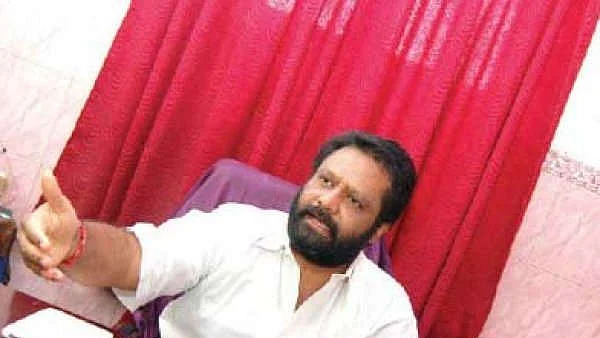 கிரம்மர் சுரேஷ்