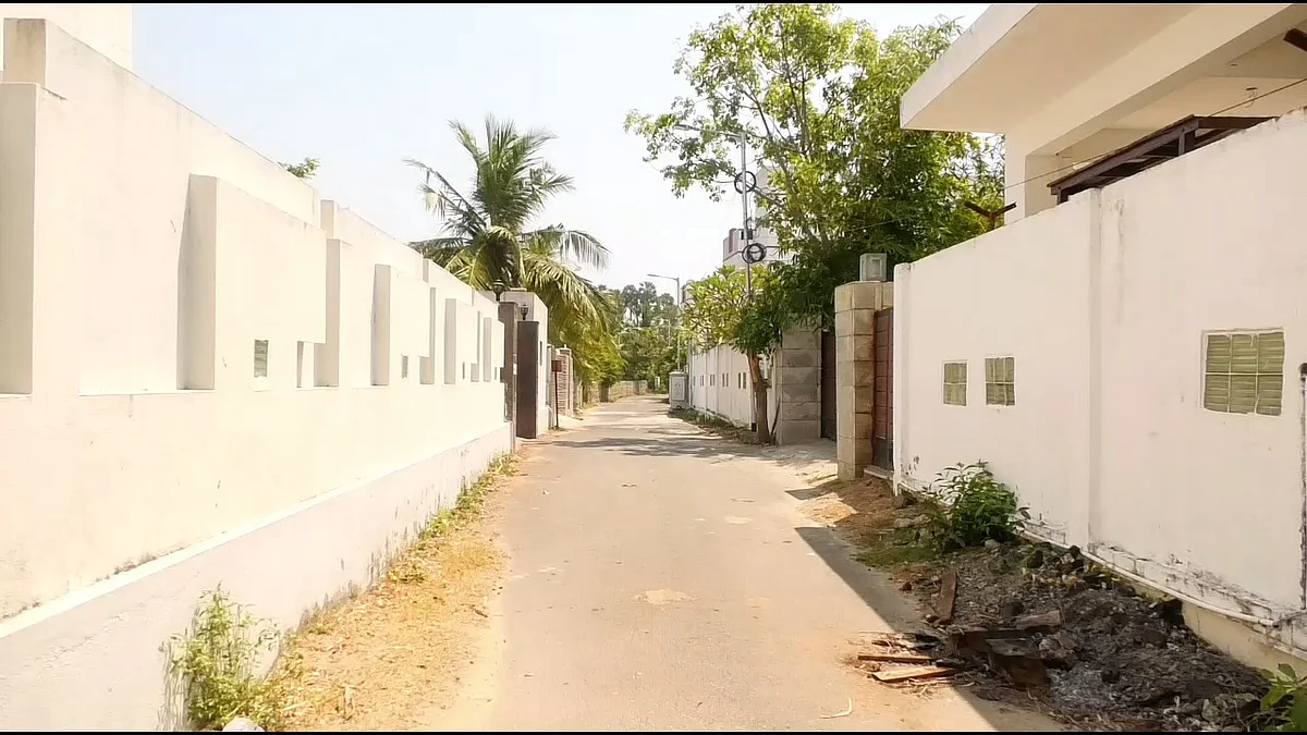 பண்ணை வீடு அமைந்துள்ள பகுதி