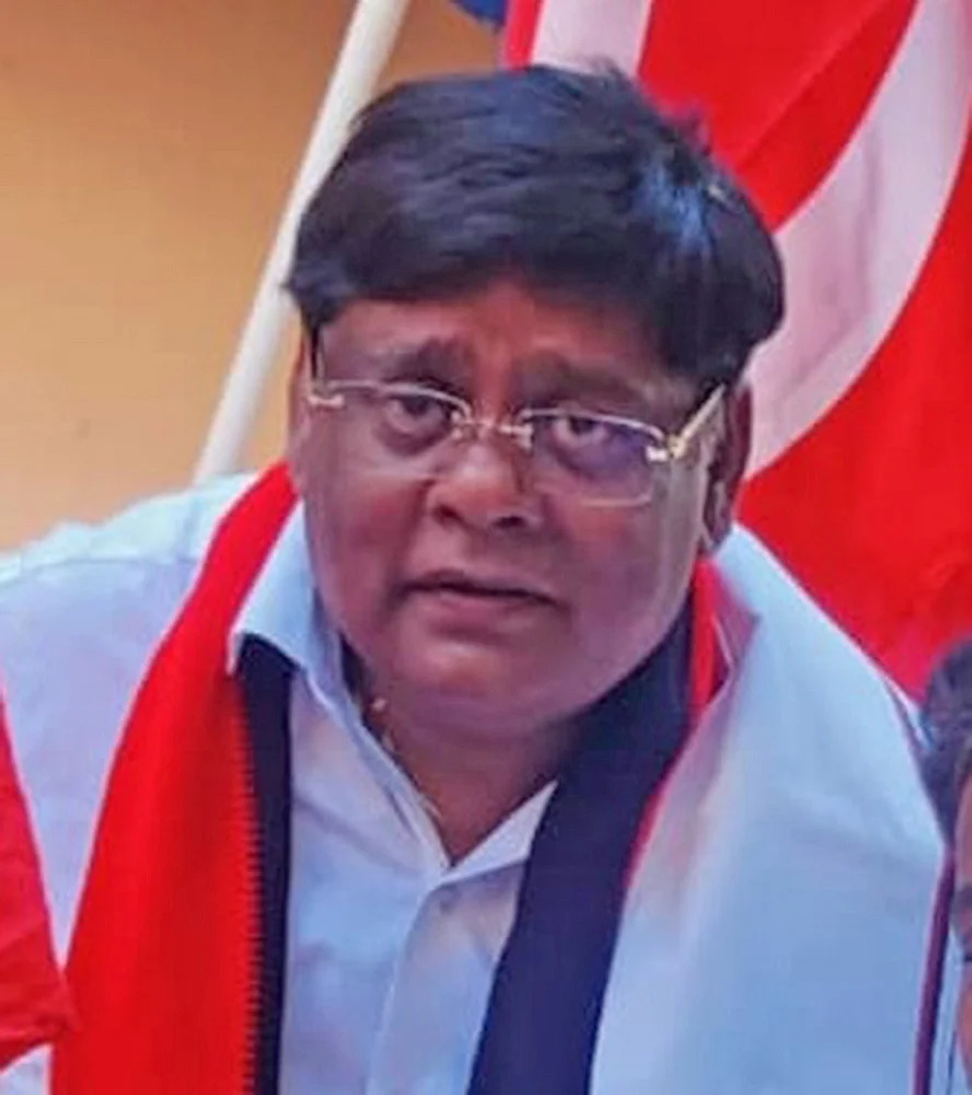 மூர்த்தி