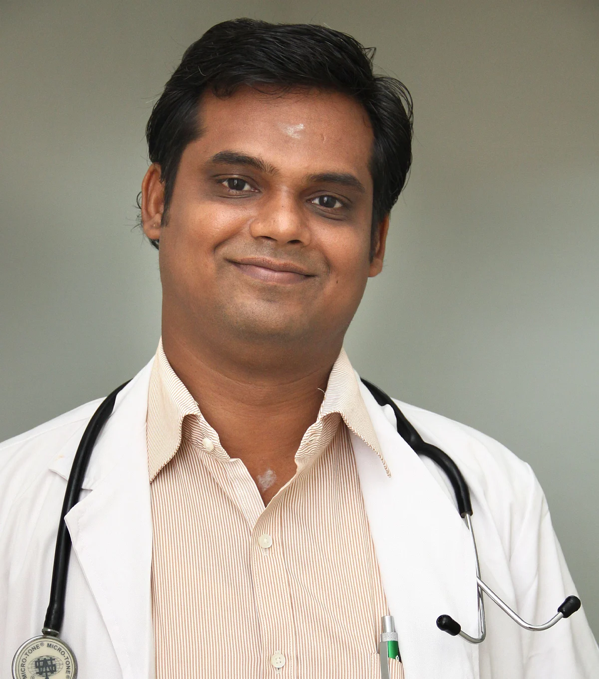 புதுச்சேரி அரசு இந்திராகாந்தி அரசு மருத்துவக்கல்லூரி இயக்குநர் டாக்டர் உதயசங்கர்