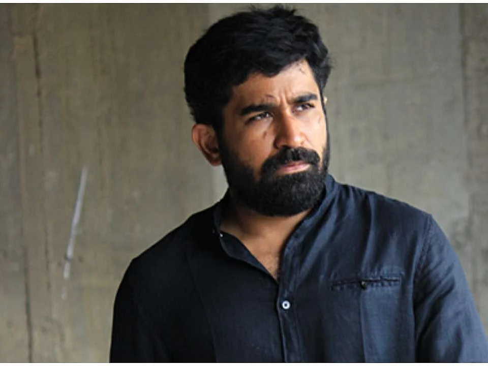 "வாய்ப்புக்காக நிறைய பேர்கிட்ட பிச்சை கேட்டிருக்கேன்!"- விஜய் ஆண்டனி #5YearsOfPichaikkaran