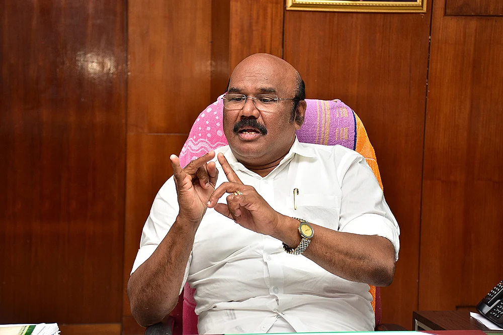 ஜெயக்குமார்